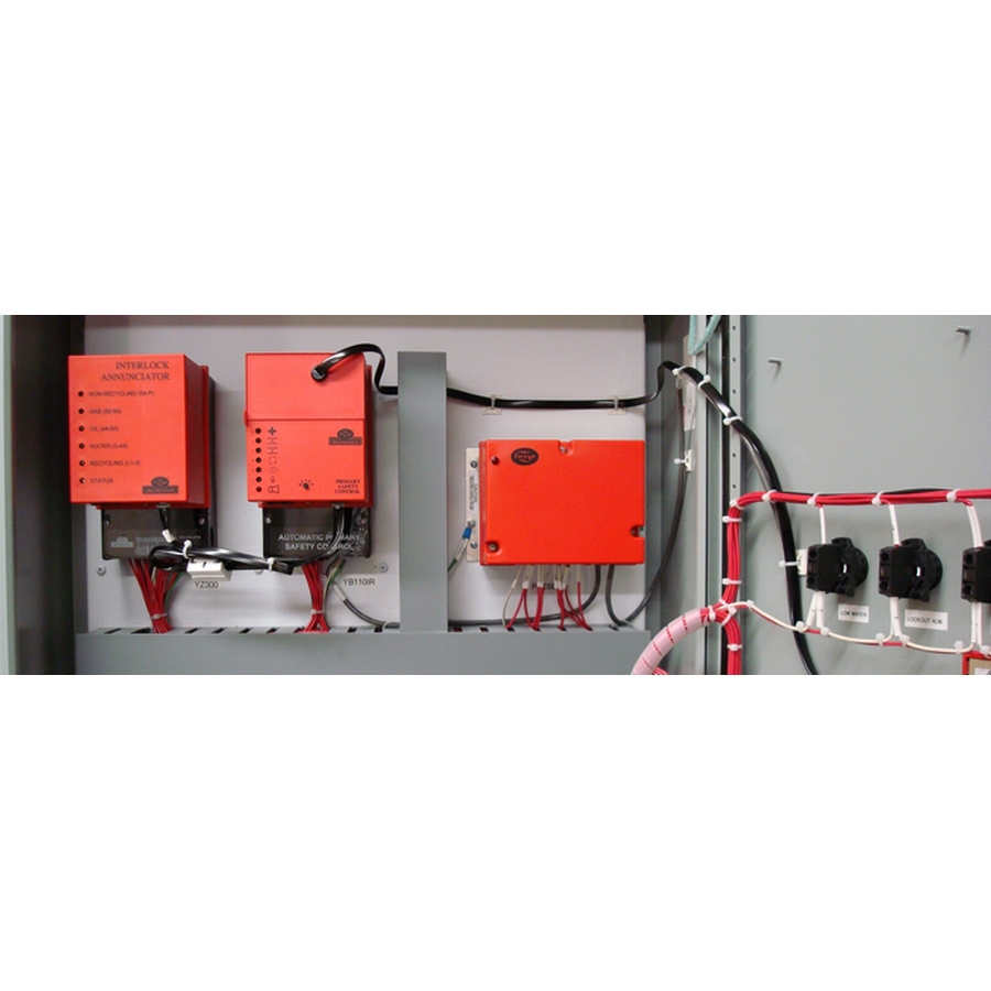 YZ300 - Interlock annunciator